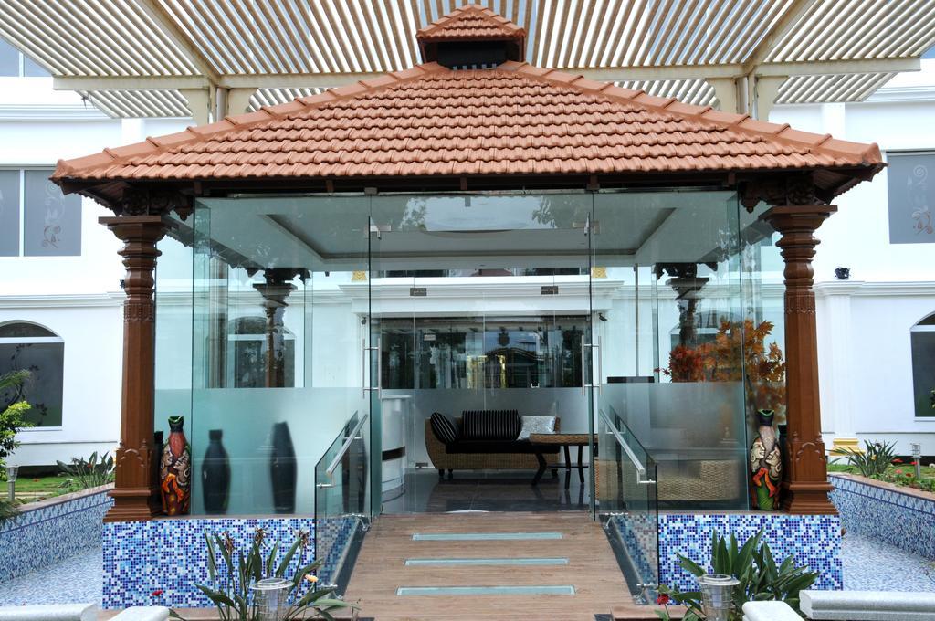 מייזור Jal Mahal Resort And Spa מראה חיצוני תמונה