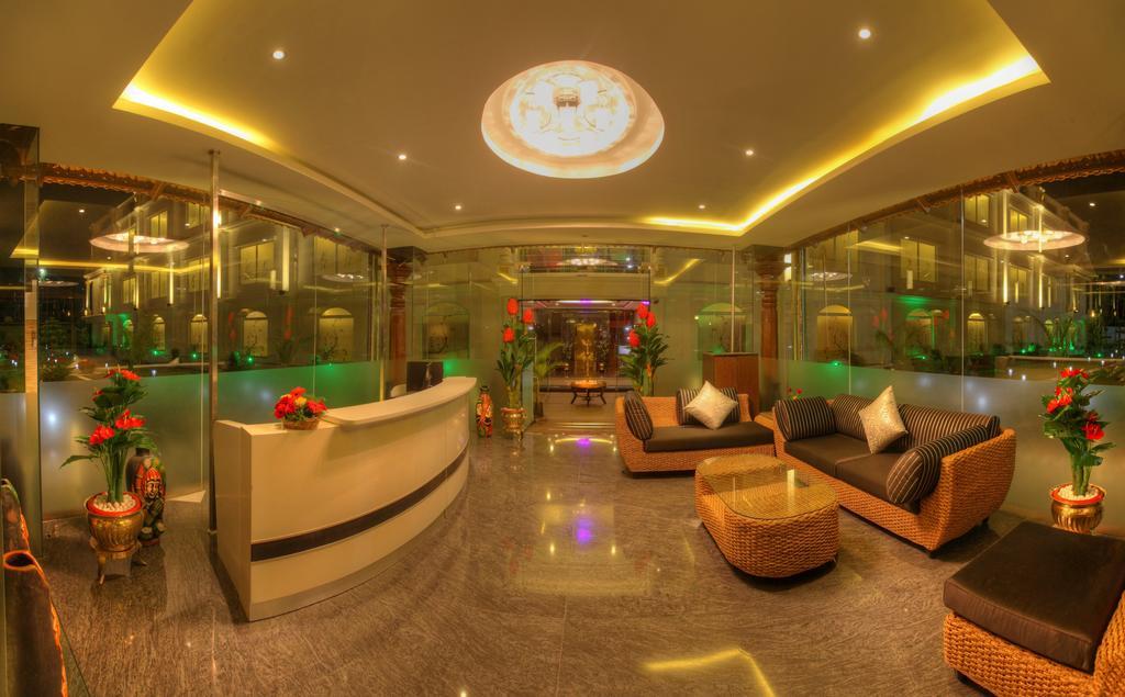 מייזור Jal Mahal Resort And Spa מראה חיצוני תמונה