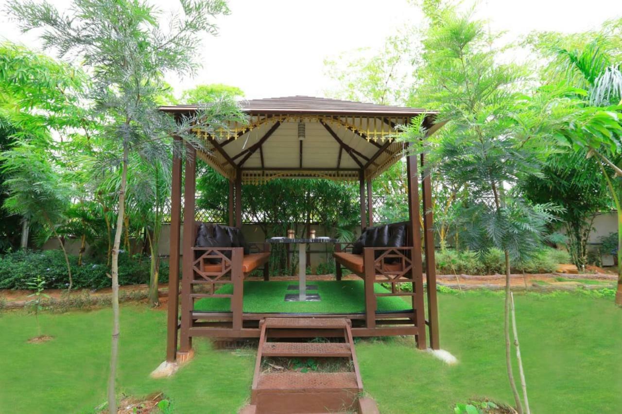 מייזור Jal Mahal Resort And Spa מראה חיצוני תמונה